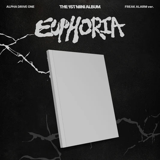 [PRE-ORDER] ALPHA DRIVE ONE – 1st Mini Album [EUPHORIA] (FREAK ALARM Ver.)