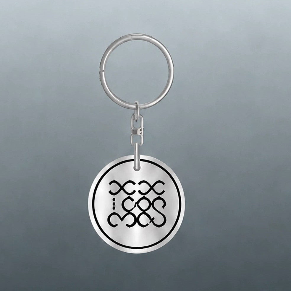 [PRE-ORDER] BIGBANG 20TH ANNIVERSARY MEDIA EXHIBITION - METAL KEYCHAIN COSMOS