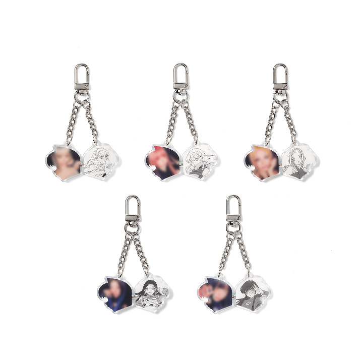 [PRE-ORDER] LE SSERAFIM MADE MY NIGHT - Photo Keyring