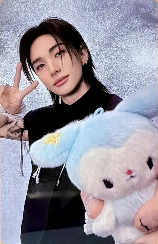 STRAYKIDS - World Tour RUN IT SEOUL OFFICIAL MERCH PHOTO CARD (OFFLINE ver.)