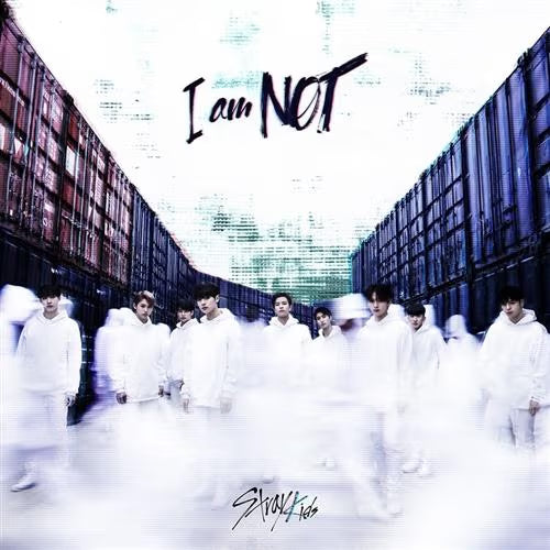 STRAY KIDS - 1st Mini Album - [I am NOT]