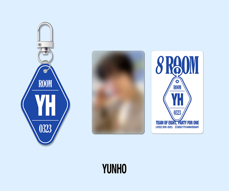 [NEW] ATEEZ - [8ROOM] POP-UP Official Merch - 8 ROOM Keyring