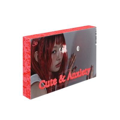 [PRE-ORDER] Yves 5th EP Album [Cute & Anxiety]