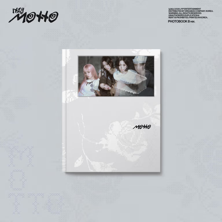 ITZY [Motto] (PHOTOBOOK Ver.)