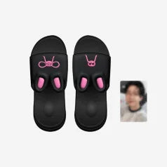 [PRE-ORDER] Stray Kids [dominATE : celebrATE] Official Merch - DWAEKKI SLIDES by Changbin